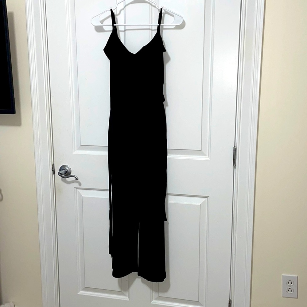 NWT black romper size medium